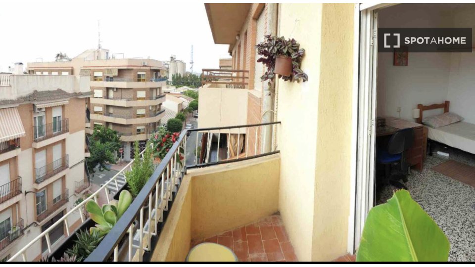 Double room Alicante, 4 beds, 100m² — photo 7