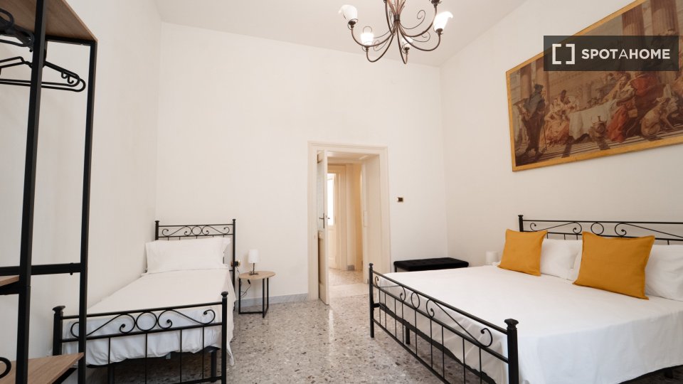 Apartment Naples, 3 beds — photo 2