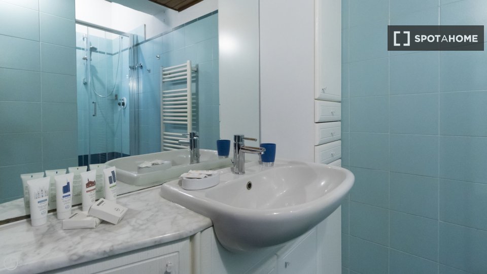Apartment Milan, 1 bed, 60m² — photo 15