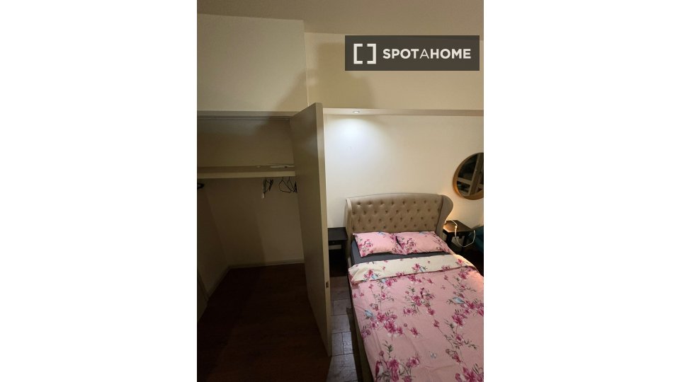 Double room London, 4 beds — photo 5