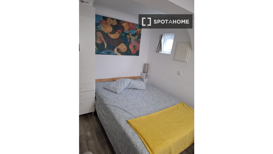Apartment mono Lisbon, 20m² — photo 17