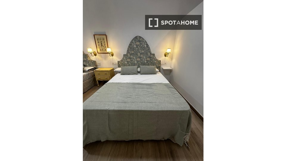 Apartment Seville, 1 bed, 67m² — photo 5