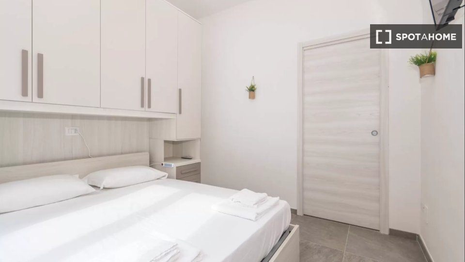 Apartment Turin, 1 bed — photo 2