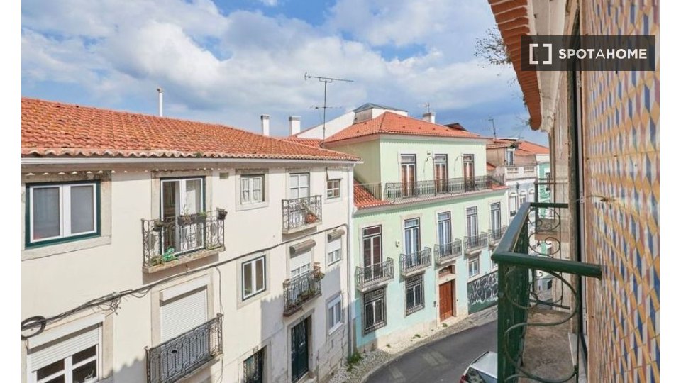 Apartment Lisbon, 2 beds — photo 15