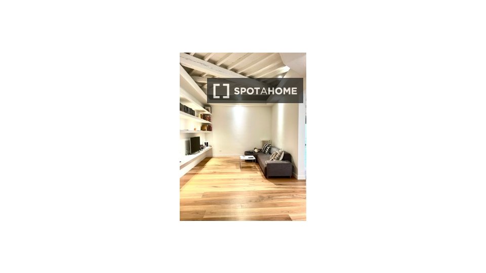 Apartment Florence, 2 beds, 150m² — photo 8