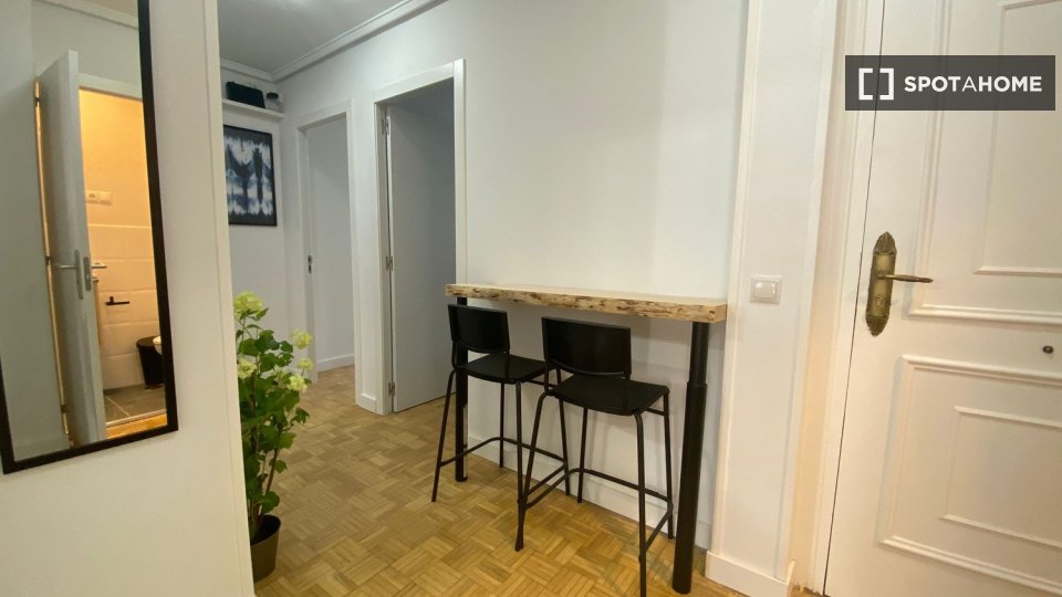 Double room Madrid, 4 beds — photo 14