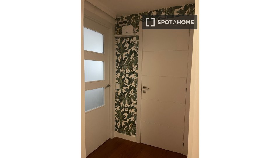 Double room Madrid, 4 beds — photo 6