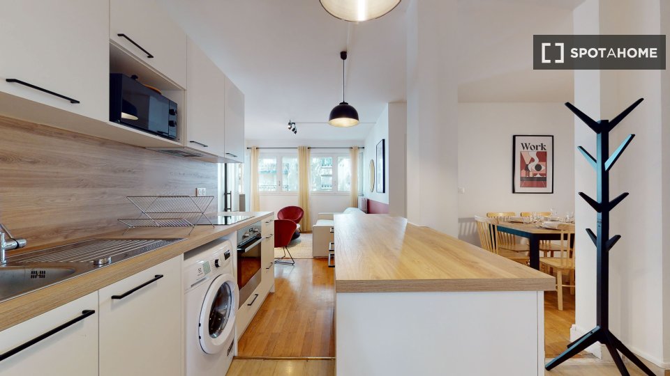 Double room Lyon, 15 beds — photo 17