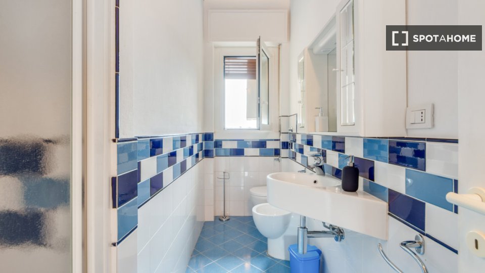 Double room Milan, 3 beds, 105m² — photo 14