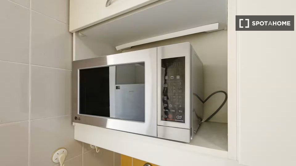 Apartment Lisbon, 2 beds — photo 10
