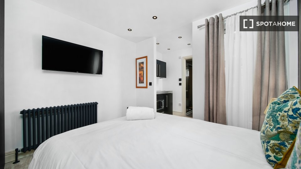 Apartment mono London — photo 12