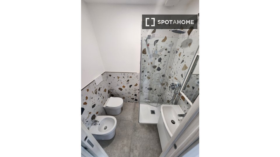 Apartment mono Milan, 18m² — photo 12