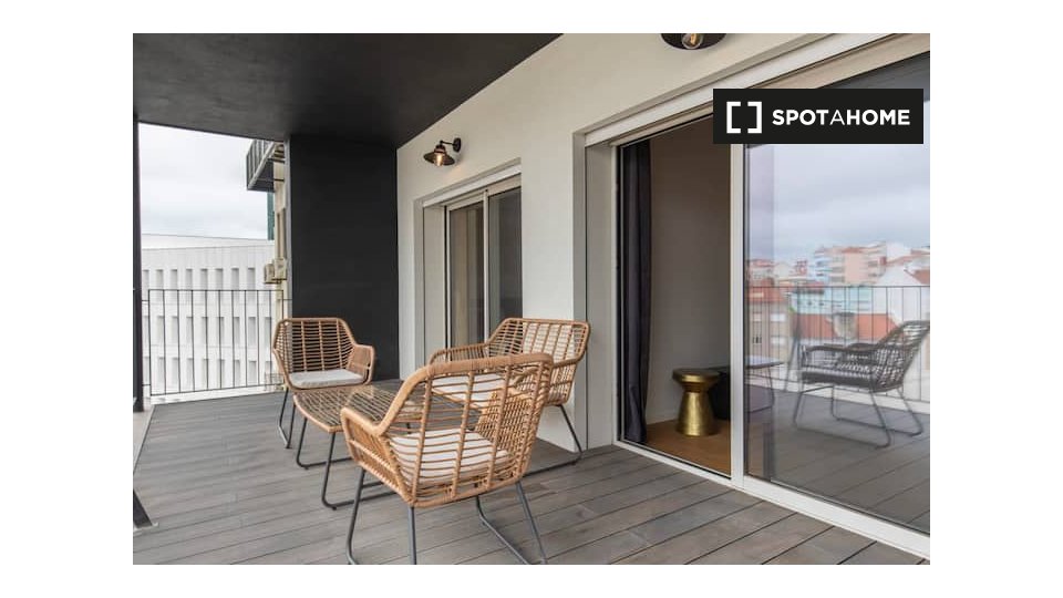 Apartment Lisbon, 2 beds — photo 16