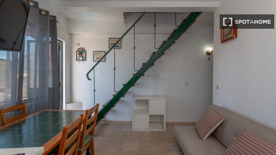 Apartment Lisbon, 2 beds — photo 12