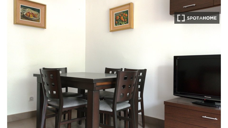 Apartment Barcelona, 3 beds, 90m² — photo 2