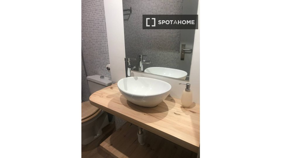 Apartment Madrid, 1 bed — photo 17