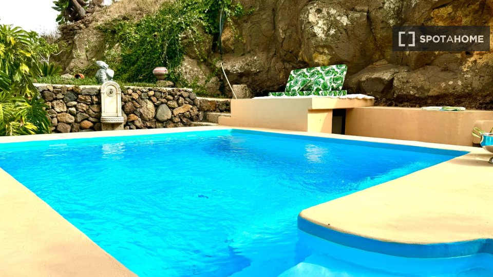 Apartment Santa_Cruz_De_Tenerife, 2 beds, 100m² — photo 17