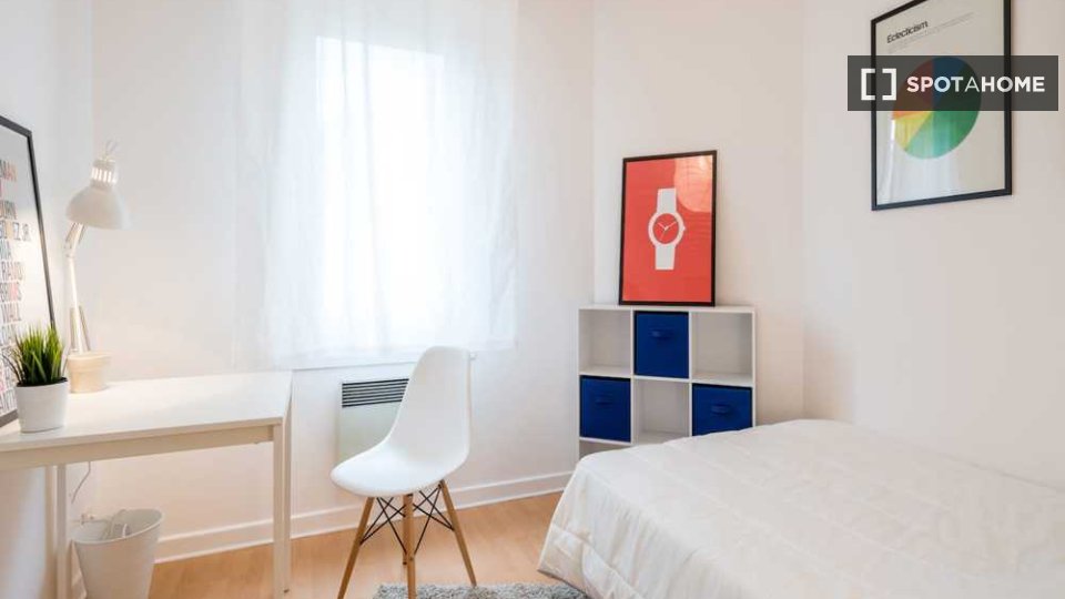 Camera doppia Lione, 4 camere, 90m² — foto 5
