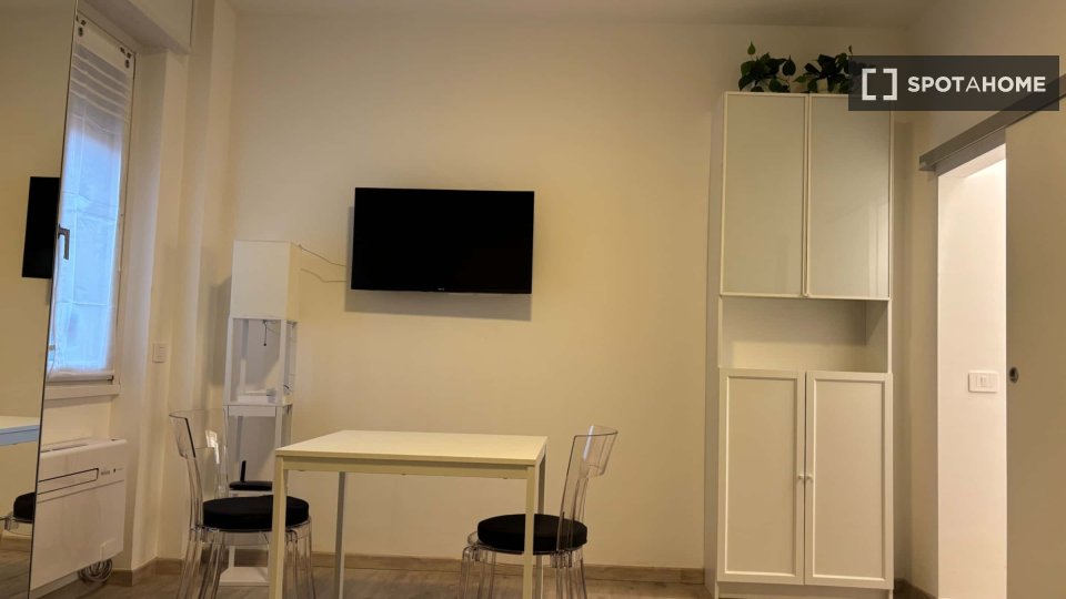 Apartment mono Milan, 30m² — photo 17