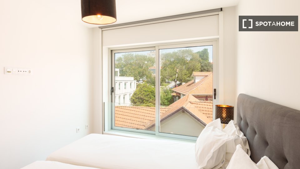 Apartment Porto, 1 bed, 64m² — photo 35