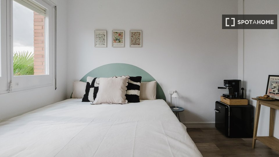 Double room Barcelona, 8 beds, 220m² — photo 38