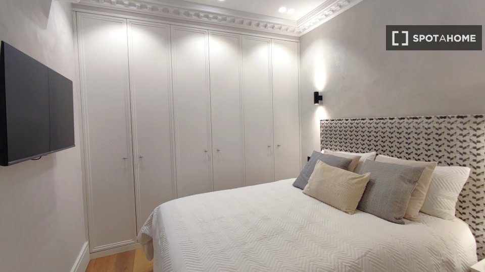 Apartment Madrid, 2 beds, 43m² — photo 5