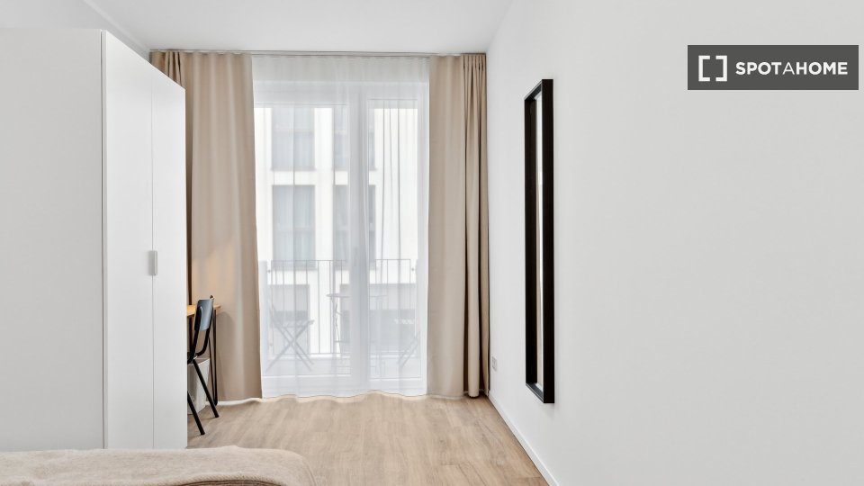 Double room Leipzig, 4 beds, 91m² — photo 1