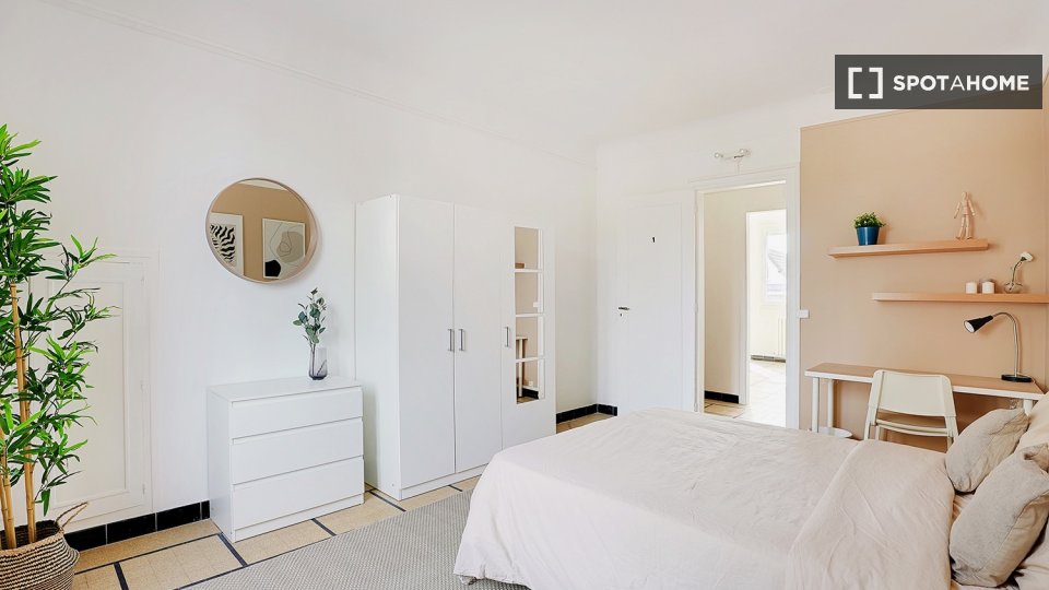 Double room Paris, 5 beds — photo 12