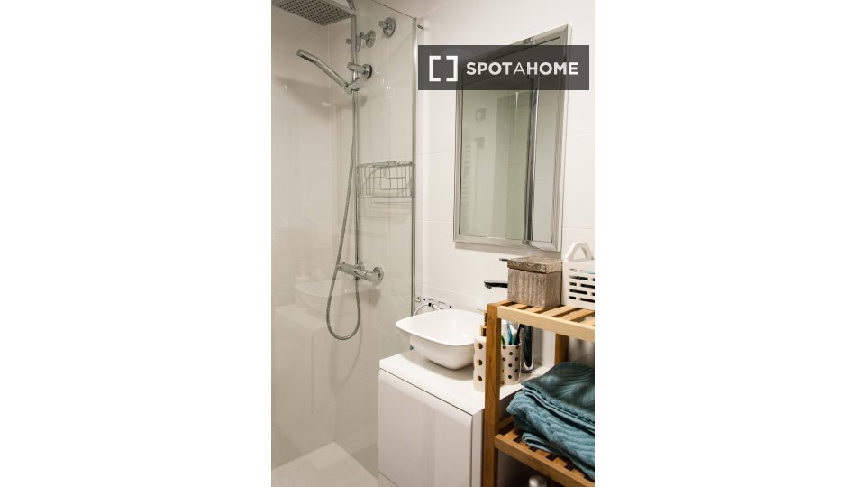 Apartment Valencia, 2 beds — photo 4