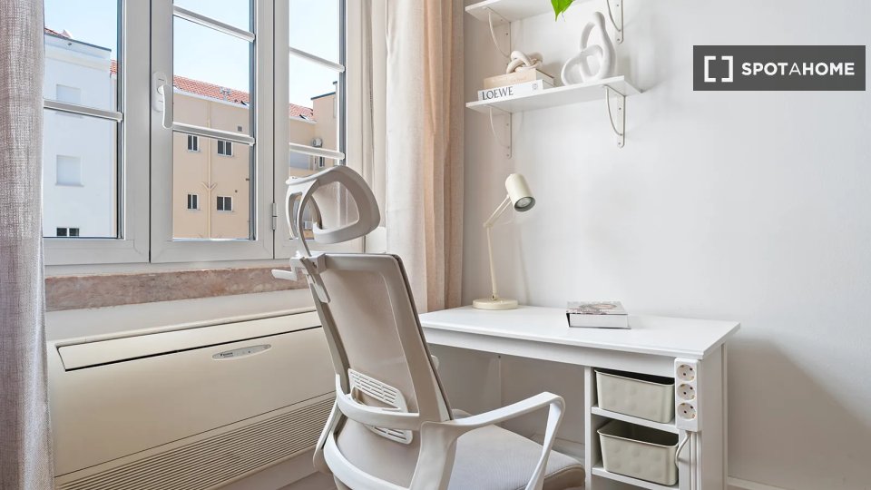 Double room Lisbon, 11 beds — photo 2