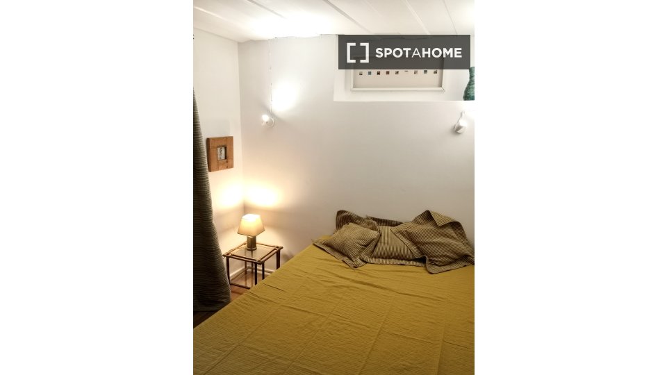 Apartment Lisbon, 1 bed — photo 12