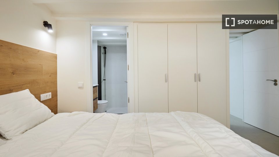 Apartment mono Barcelone, 18m² — photo 10
