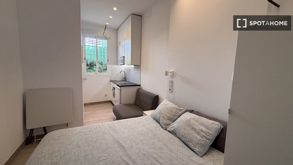 Apartment Madrid, 1 bed, 21m² — photo 19