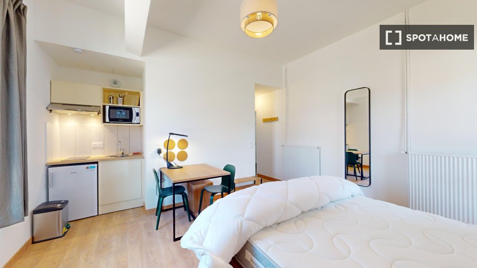 Double room Paris, 7 beds — photo 2