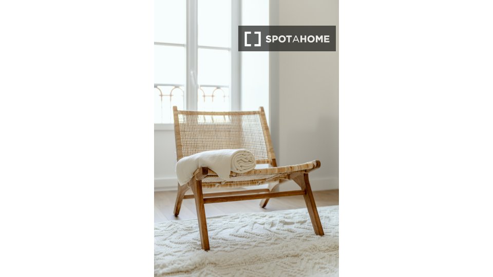 Apartment Lisbon, 2 beds — photo 19