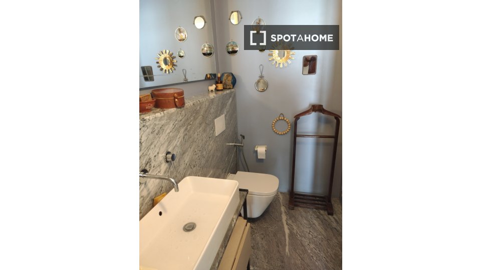 Apartment Lisbon, 2 beds, 60m² — photo 4