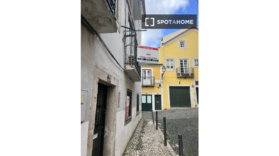 Apartment Lisbon, 1 bed — photo 6