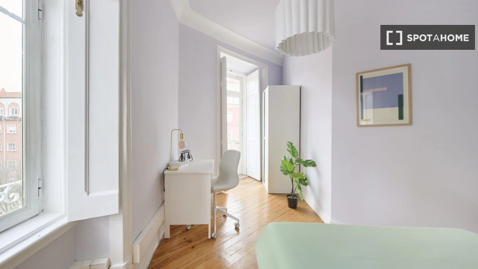 Double room Lisbon, 8 beds — photo 12
