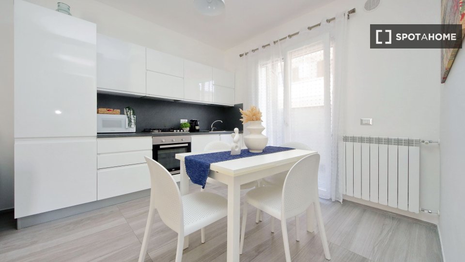 Apartment Rome, 1 bed — photo 17