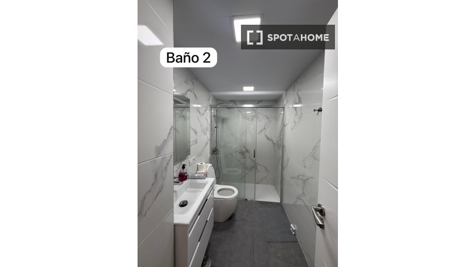 Double room Santa_Cruz_De_Tenerife, 4 beds, 130m² — photo 16