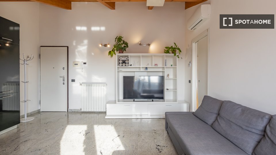 Apartment Milan, 1 bed, 65m² — photo 8