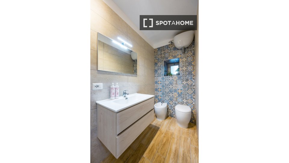 Apartment Naples, 2 beds — photo 17