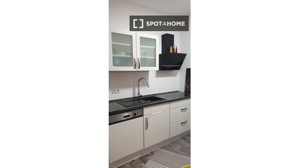 Apartment Berlin, 1 bed, 43m² — photo 16