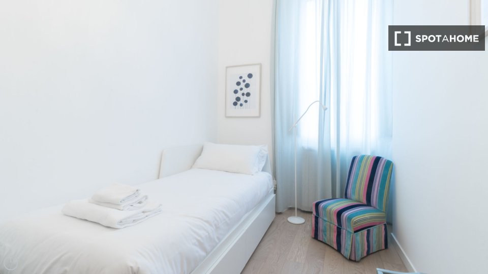 Apartment Milan, 2 beds, 62m² — photo 15