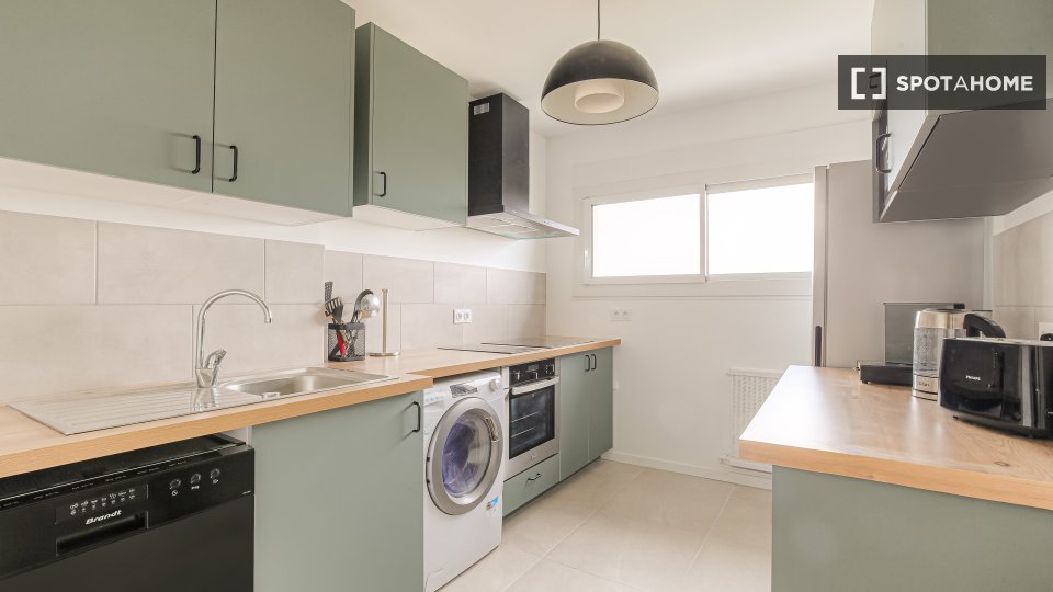 Double room Lyon, 4 beds, 84m² — photo 3