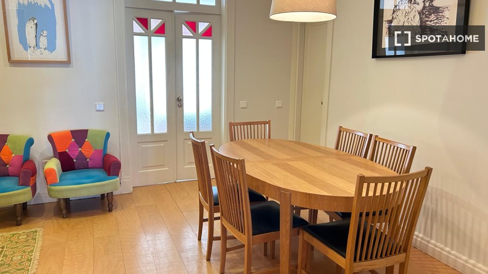 Apartment Lisbon, 3 beds — photo 12