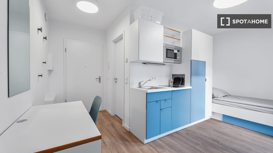 Apartment mono Berlin, 17m² — photo 1