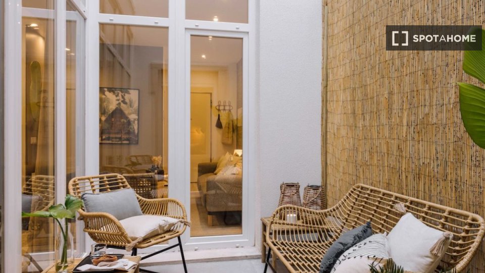 Apartment Lisbon, 2 beds — photo 5
