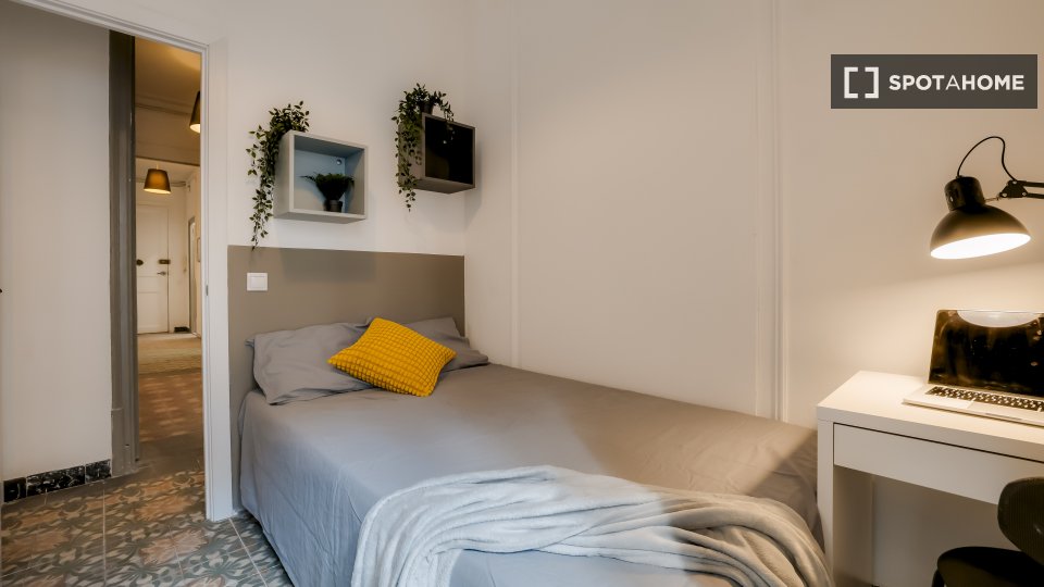 Habitación doble Barcelona, 6 habitaciones, 100m² — foto 17