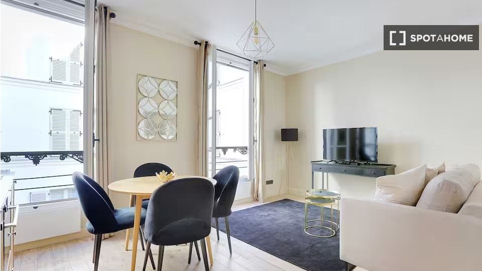 Apartment Paris, 2 beds — photo 8